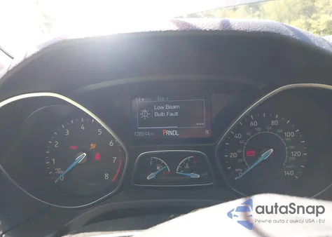 2016 Ford Focus Se из США, поврежденный, VIN 1FADP3F2XGL343680